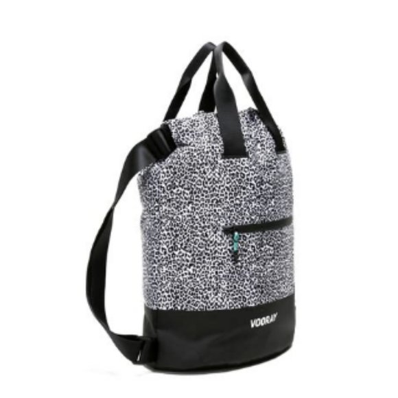 Vooray Handbags - NWOT Vooray Flex Cinch Backpack Leopard Black White
